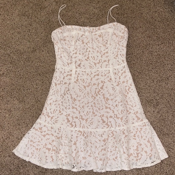 White Fox Boutique Venice Lace Mini Dress - Picture 3 of 5